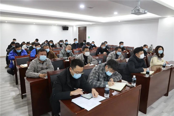 城投集團(tuán)召開(kāi)疫情防控專(zhuān)題調(diào)度會(huì)