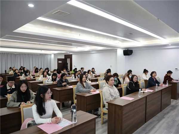 城投集團(tuán)開(kāi)展關(guān)愛(ài)女性健康“兩癌”篩查專題知識(shí)講座