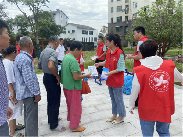 城投集團開展“平安護夏”志愿服務